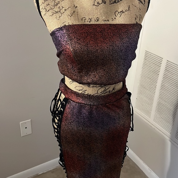 Fashion Nova Metallic  Colorful Skirt Set with Open Sides - Picture 3 of 7